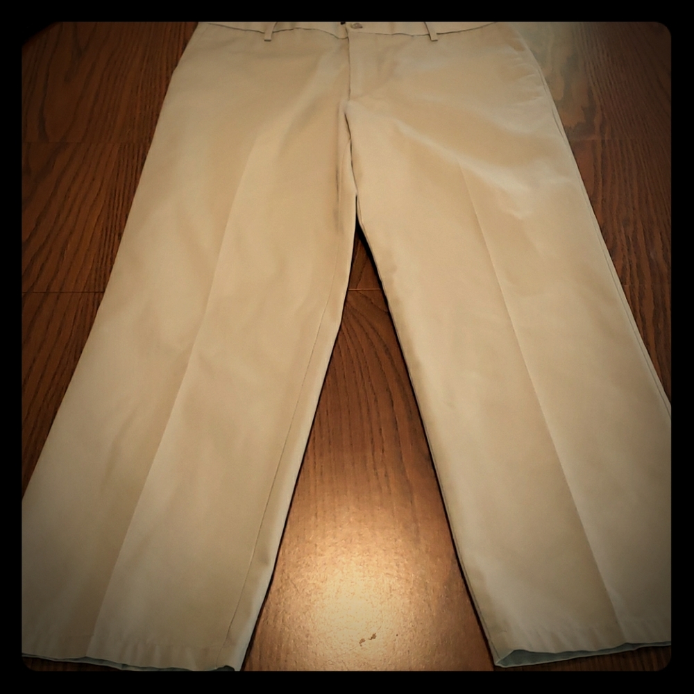 Dockers Khakis